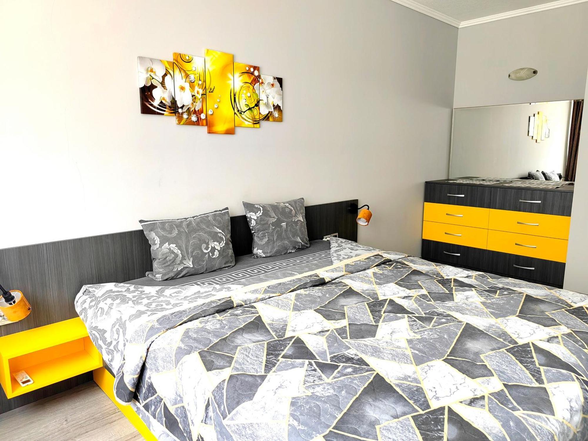 Venice Apartments София Номер фото